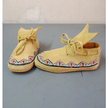 Vintage Minnetonka Beaded Suede Moccasins For Unisex